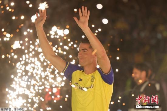 伴随新春的脚步：欧陆豪门、中东星光与亚洲热