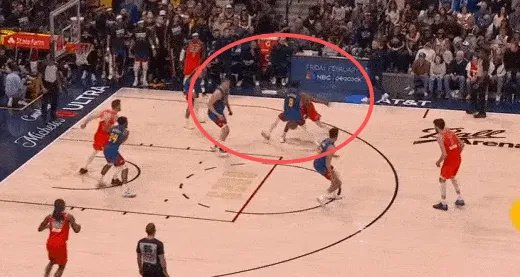 亚历山大连续得分20+场次达128场 创历史纪录