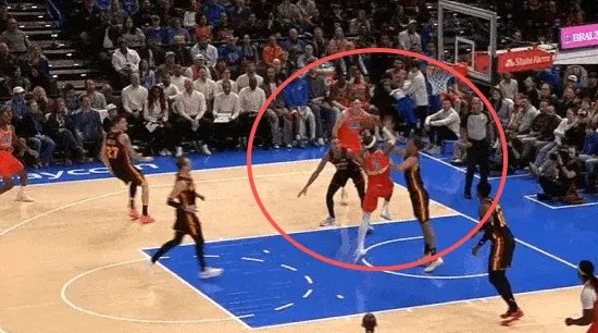 亚历山大连续得分20+场次达128场 创历史纪录