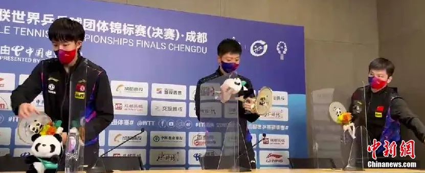 成都世乒赛团体赛中国男团女团双冠，大熊猫纪