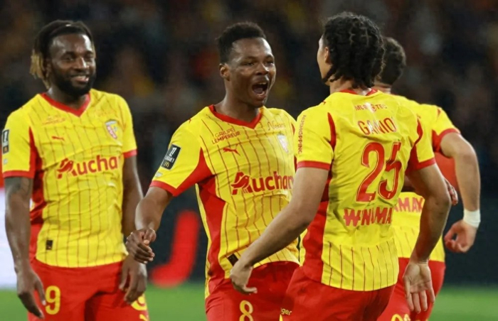 朗斯主场上演惊天逆转3-2绝杀图卢兹