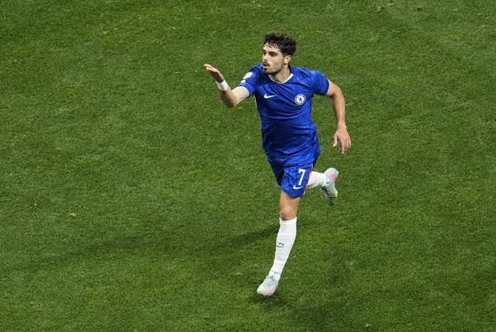 内托称与B席赛场斗嘴互怼 比赛中喊话别怂